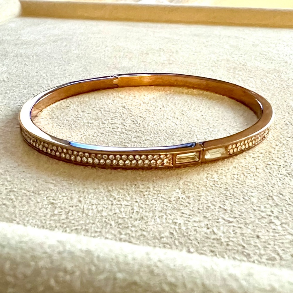 $98 Michael Kors Crystal Hinged Brilliance Bracelet Rose Gold-tone - Picture 5 of 7